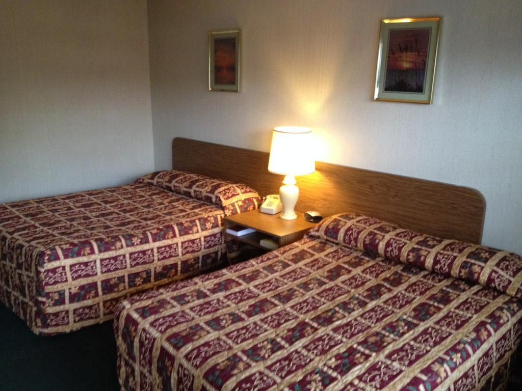 Parkway Inn Vestal Bilik gambar